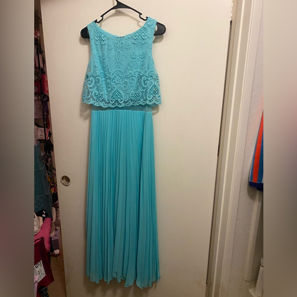 Betsy & Adam Womens Formal Long Maxi Tank Dress Size 6 Aqua Teal Blue Lace Top